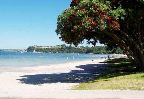 Snells Beach Motel 3*